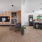 Villa Jollie Zadarvillas Weißenburg