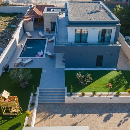 Jollie Zadarvillas וילה