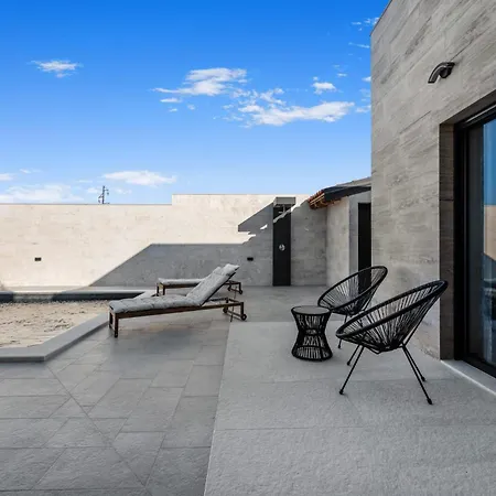 Villa Jollie Zadarvillas *